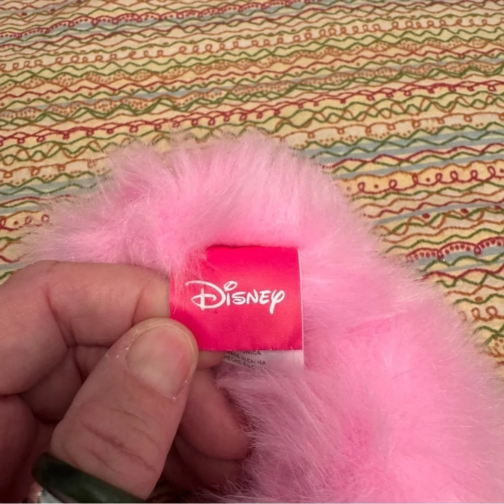 Girls Minnie Mouse Earmuffs Pink and Black Sequin